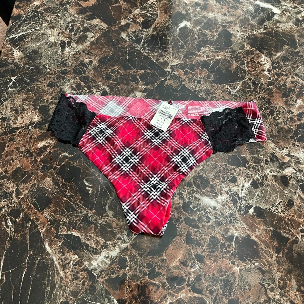 Victoria secret Thong size Large NWT